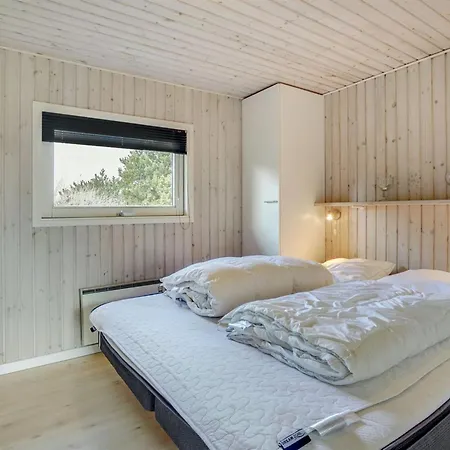 Boerge - 3-9km From The Sea By Interhome Feriehus